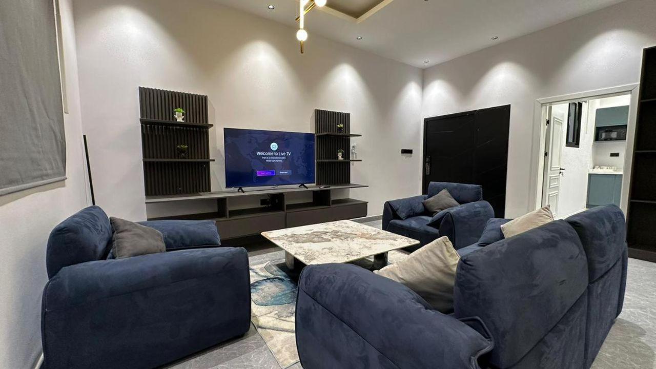 V Hotel In パジェ エクステリア 写真